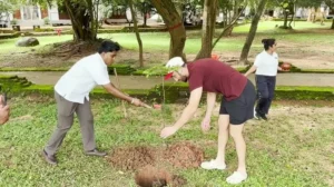 pakistan-team-takes-part-in-plantation-drive-during-sri-lanka-tour