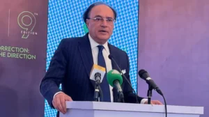 finance-minister-hints-at-pakistans-shift-toward-regulated-crypto-ecosystem