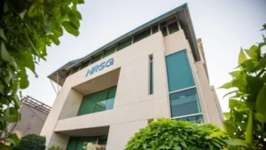 the-future-of-work-is-still-human-why-ai-makes-leadership-matter-more-hrsg