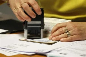 foreign-office-plans-mobile-app-for-document-attestation