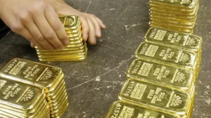 prices-of-gold-and-silver-suddenly-drop-in-pakistan-after-big-rally