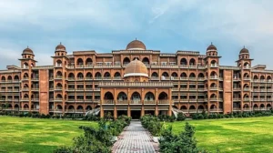 peshawar-university-staff-unpaid-since-last-year