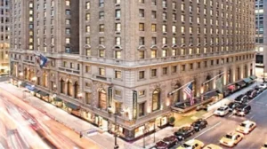 pakistan-invites-bids-to-appoint-financial-advisor-for-pias-roosevelt-hotel-in-us