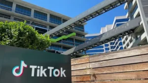 pakistani-american-lawyer-gets-senior-position-at-tiktok