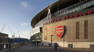 arsenal-legend-reveals-plans-for-a-football-academy-in-pakistan