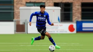 pakistans-star-winger-joins-european-club