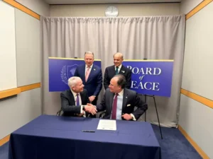 pakistan-us-sign-mou-to-redevelop-roosevelt-hotel-in-new-york