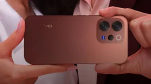 vivo-v-series-gets-a-surprise-near-flagship-phone-for-both-gamers-and-camera-enthusiasts-alike