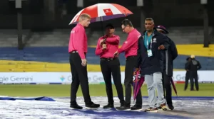 heavy-rain-delays-pakistan-vs-new-zealand-t20-world-cup-clash