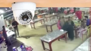 cctv-clip-of-womens-fight-at-karachi-restaurant-goes-viral