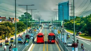 cm-punjab-to-lay-foundation-for-faisalabad-orange-line-after-eid