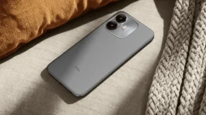 tcl-k70-power-claims-three-days-of-use-on-a-single-charge