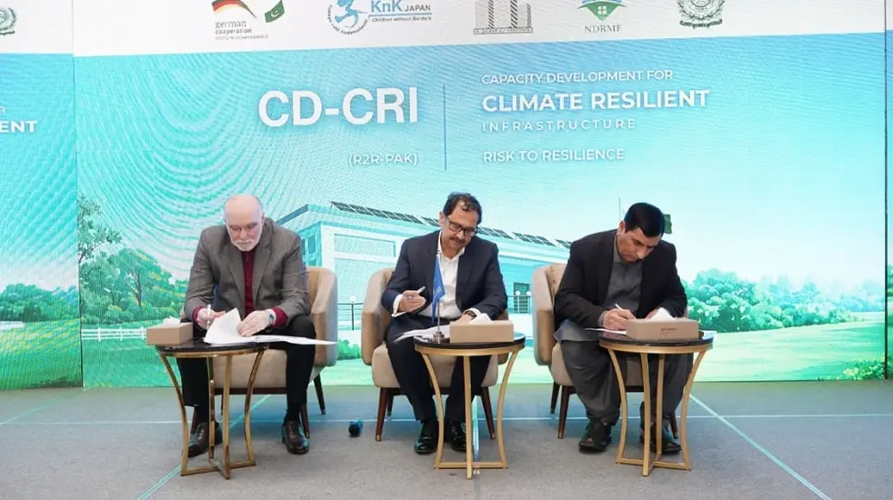 pec-launches-pioneering-structural-health-assessment-system-to-strengthen-climate-resilient-infrastructure-in-pakistan
