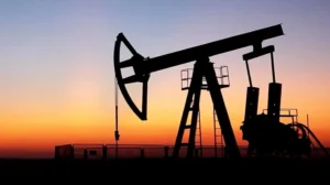 three-oil-companies-at-risk-of-losing-their-licenses-to-operate-in-pakistan