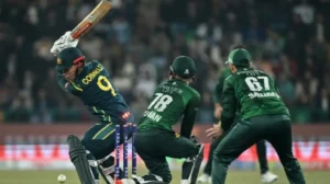 questions-raised-over-australian-batters-dismissal-in-3rd-t20-vs-pakistan
