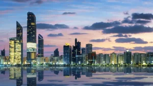 uae-residents-warned-to-take-shelter-amid-missile-threat