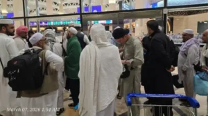 embassy-teams-deployed-at-saudi-airports-to-help-pakistani-pilgrims