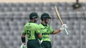 star-all-rounder-helps-pakistan-dominant-bangladesh-to-level-odi-series