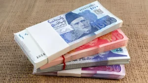 sale-of-new-currency-notes-begins-ahead-of-eid-in-markets