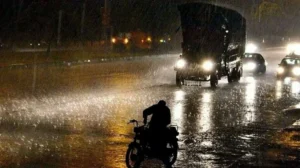 pmd-responds-to-claims-of-black-rain-and-toxic-air-in-karachi