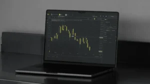 from-gold-to-fx-to-indices-how-traders-can-build-a-cross-asset-routine-for-uncertain-markets