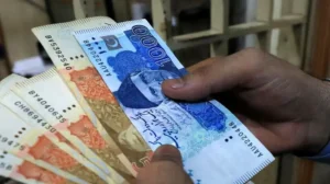 pakistan-to-close-70-govt-bank-accounts-to-unlock-rs-300-billion