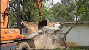 cda-demolishes-fc-camp-office-in-islamabad