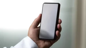 phone-brands-keep-promising-stronger-screens-but-heres-the-real-deal