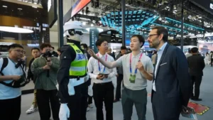 omoda-jaecoo-co-develop-aimoga-robotics-unlocking-diverse-scenarios-for-car-robot-synergy