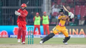 peshawar-zalmi-thump-islamabad-united-to-reach-psl-11-final