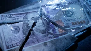 donald-trumps-iran-war-could-trigger-end-of-us-dollars-dominance-forever