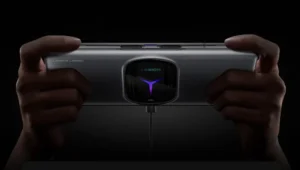 lenovo-is-returning-to-the-gaming-phone-market-with-a-motorola-style-phone
