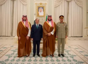 saudi-arabia-gives-pakistan-3-billion-more-also-extends-5-billion-deposit