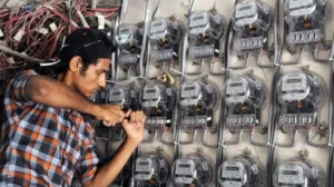 govt-finally-abolishes-free-electricity-units-for-power-sector-employees