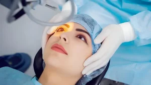 pakistani-professor-develops-ai-eye-scan-for-early-detection-of-neuro-degenerative-diseases