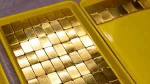 gold-sinks-closer-to-rs-4-5-lac-in-pakistan-after-big-decline-today