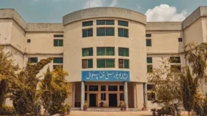 govt-university-in-punjab-hoists-israeli-flag