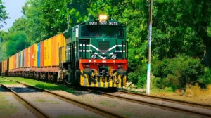pakistan-railways-suspends-8-trains-amid-rising-fuel-costs