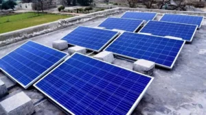solar-electricity-now-nearly-equal-to-pakistans-entire-grid-capacity-report