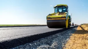 newly-opened-road-section-deteriorates-within-days-in-karachi