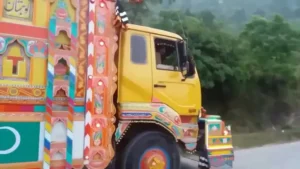 first-woman-receives-htv-driving-license-from-rawalpindi-traffic-police