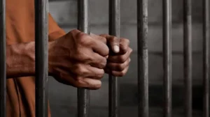 gang-including-5-policemen-arrested-for-stealing-metals-from-pakistan-steel-mills