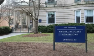 yale-brings-back-sat-and-act-requirement-for-applicants