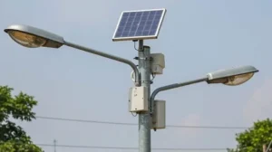 solar-light-poles-stolen-from-media-town-karachi