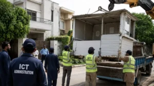 islamabad-cracks-down-on-illegal-cabins-outside-houses