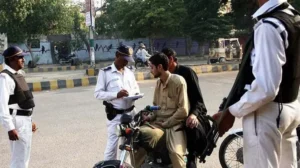 karachi-traffic-police-clarify-viral-motorcycle-e-challan-videos