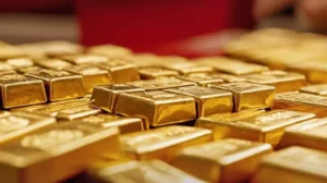 gold-falls-below-rs-4-9-lac-in-pakistan-after-3rd-drop-in-a-row