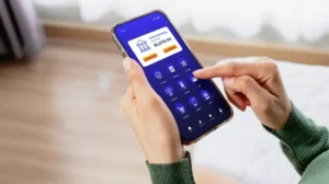 uae-rolls-out-instant-bank-account-service-for-tourists