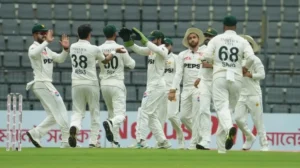 pakistani-fast-bowler-joins-wasim-akram-and-imran-khan-with-unique-record-in-test-cricket