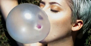 chewing-gum-that-kills-covid-herpes-and-influenza-may-soon-come-to-pakistan